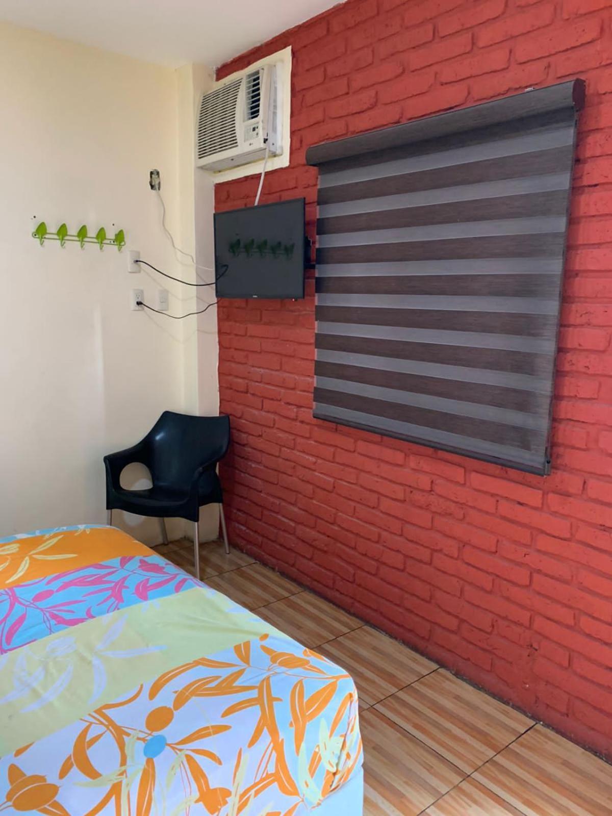 Hostal Las Velas Otel Manta Dış mekan fotoğraf