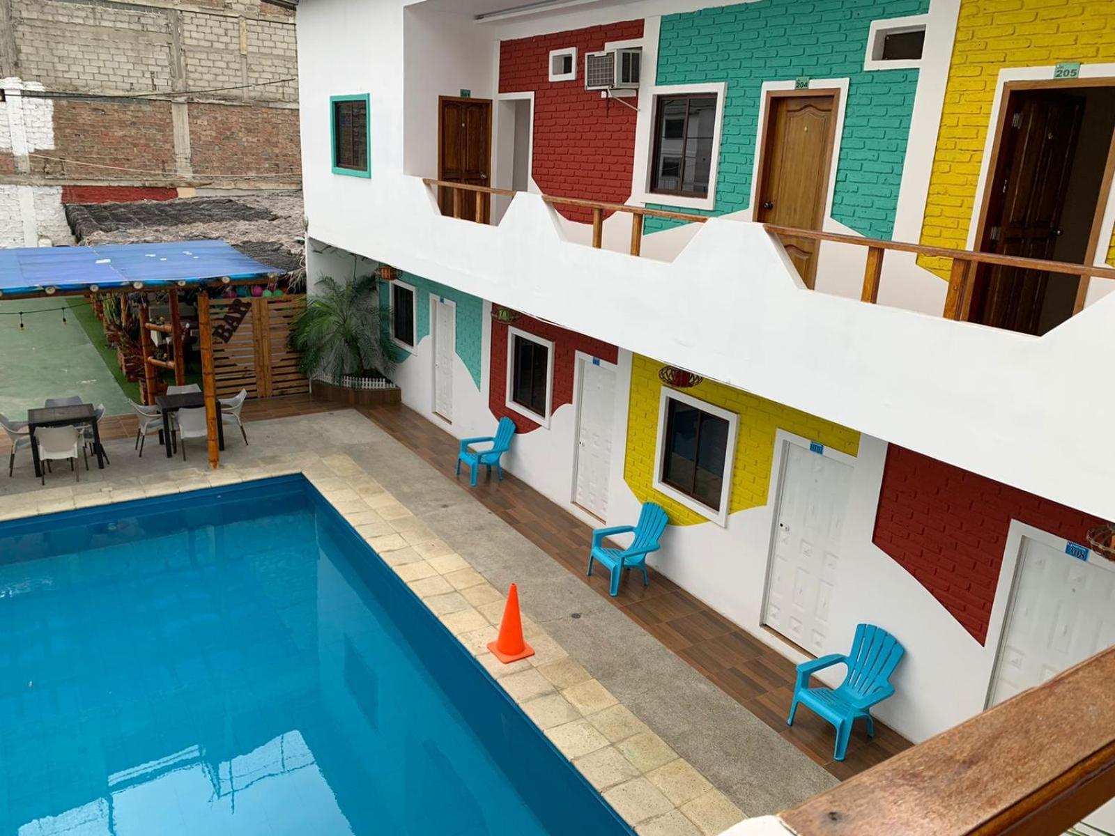 Hostal Las Velas Otel Manta Dış mekan fotoğraf