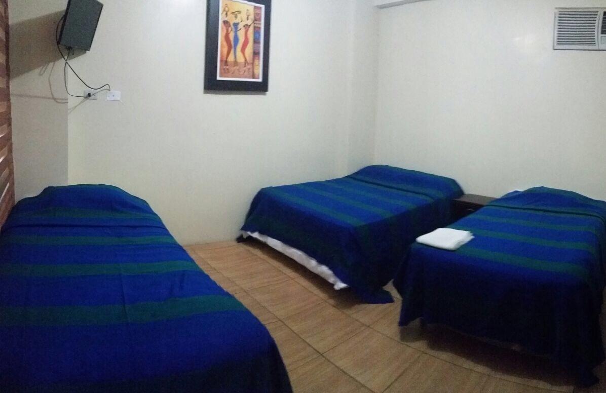 Hostal Las Velas Otel Manta Dış mekan fotoğraf