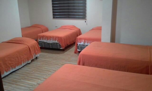 Hostal Las Velas Otel Manta Dış mekan fotoğraf