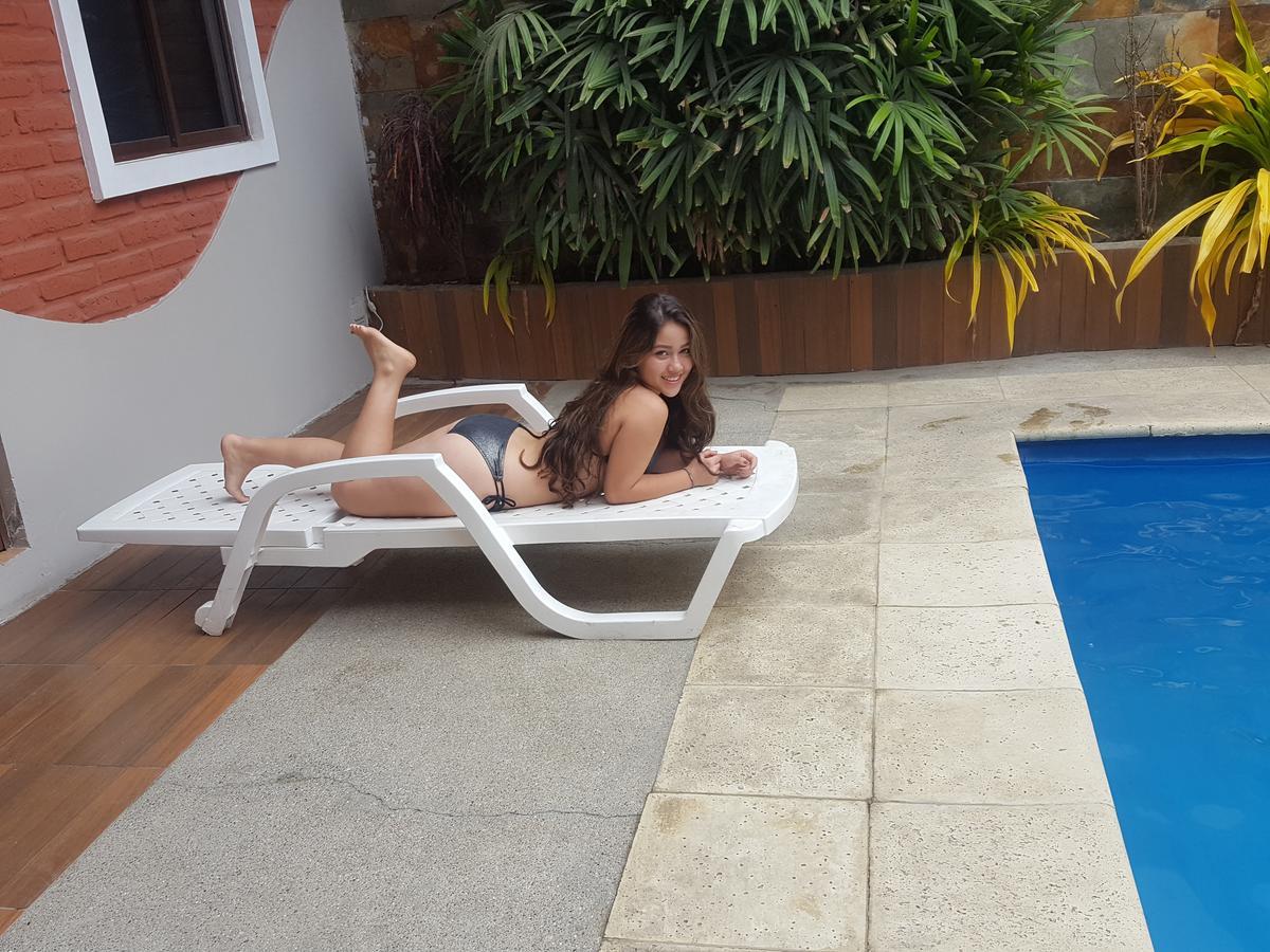Hostal Las Velas Otel Manta Dış mekan fotoğraf