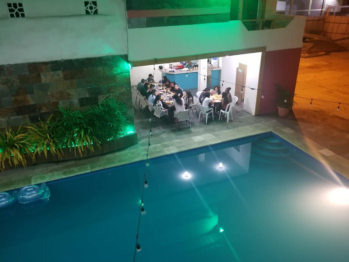 Hostal Las Velas Otel Manta Dış mekan fotoğraf